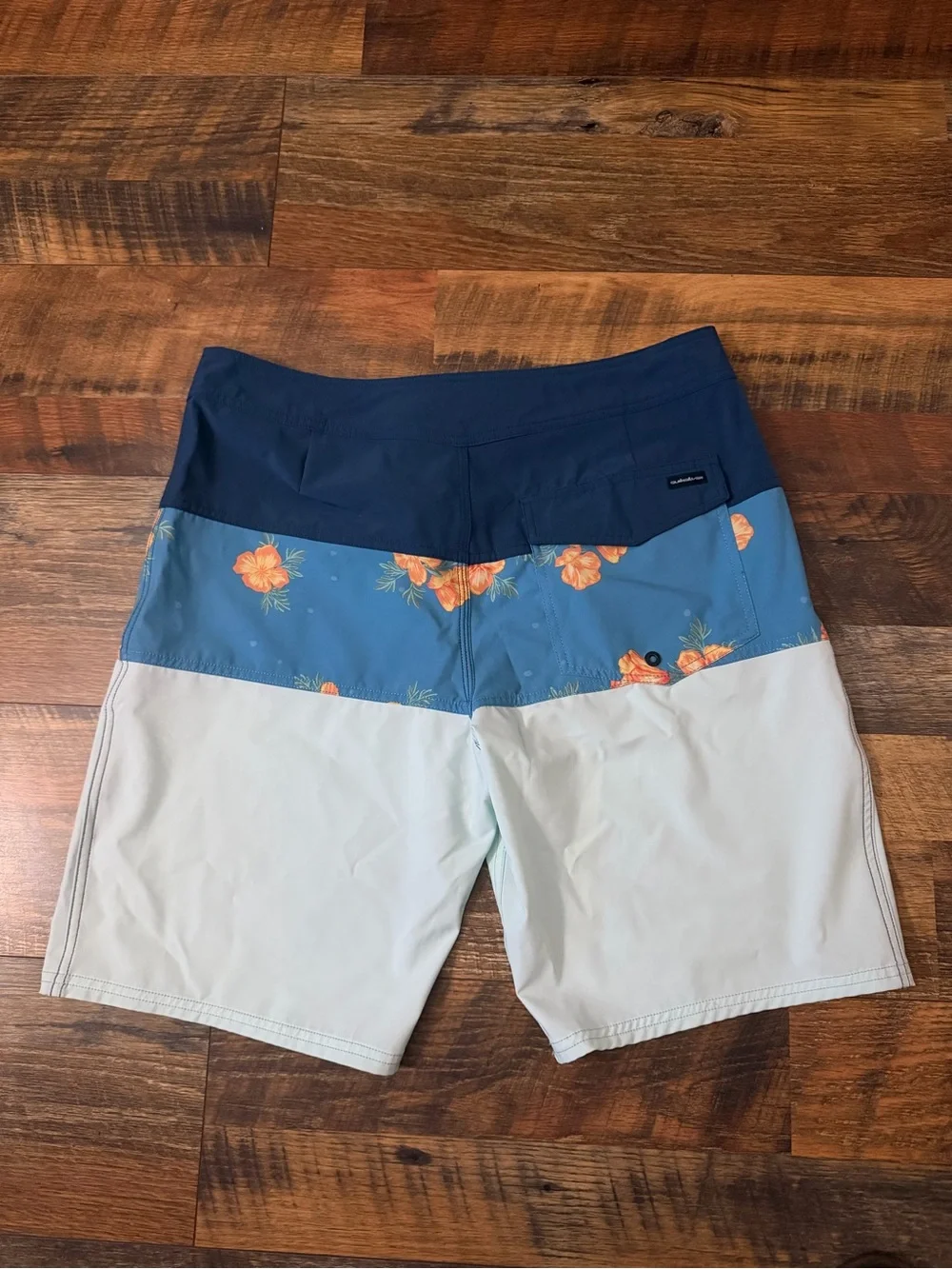 Quiksilver Men’s Blue Floral Swim Trunks